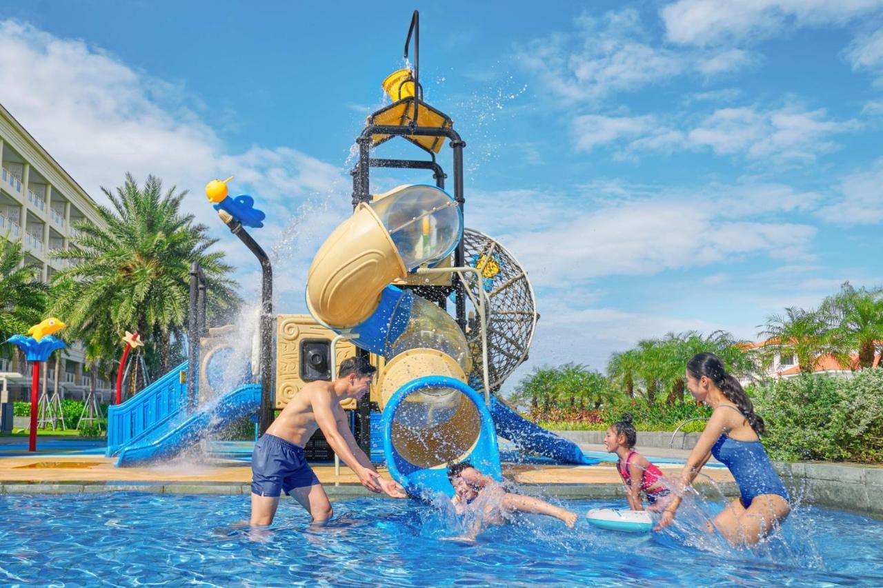 Sheraton Grand Danang Resort Exterior foto