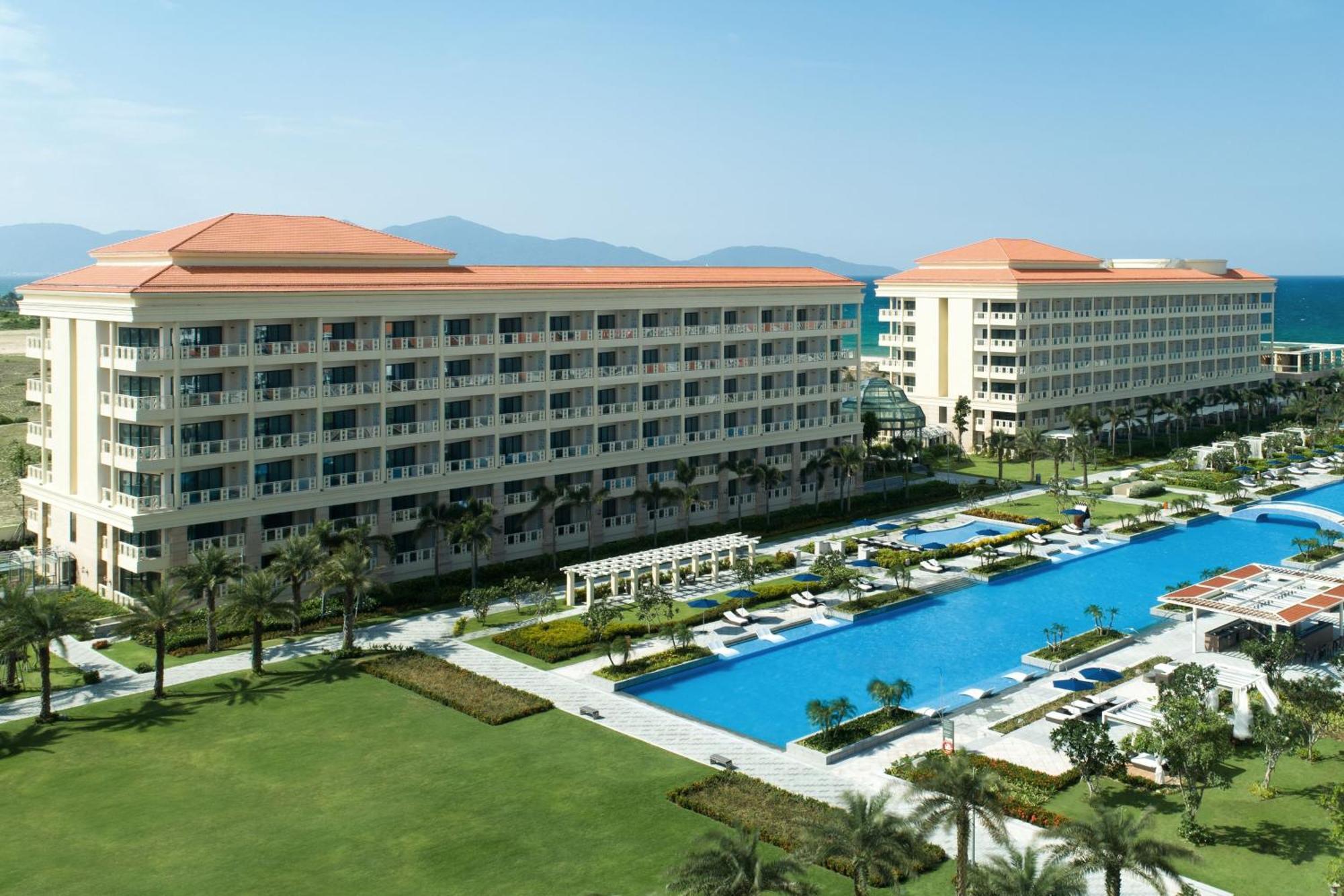 Sheraton Grand Danang Resort Exterior foto